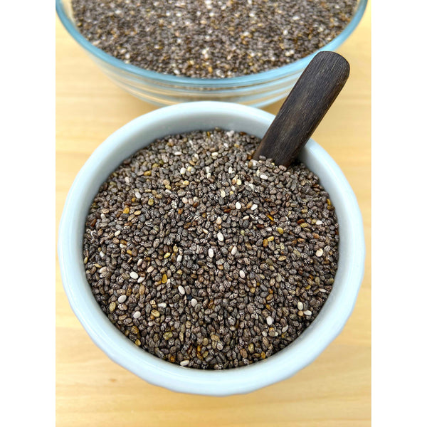 Graines de Chia Bio - Paraguay- *  Une saveur très discrète, avec un léger goût de noisette . *