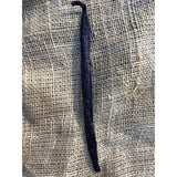 Gousses de Vanille Pompona de Madagascar - 20cm - MADA * Une vanille généreuse aux arômes profonds, mêlant caramel, fleurs exotiques et fruits mûrs avec une douceur sensuelle.*