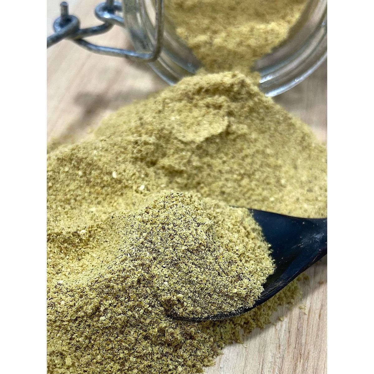 Combava Bio moulu - Madagascar - * Notes citronnées, épicées, florales et herbacées avec une pointe d'amertume rafraîchissante * - SPICY CANDY®