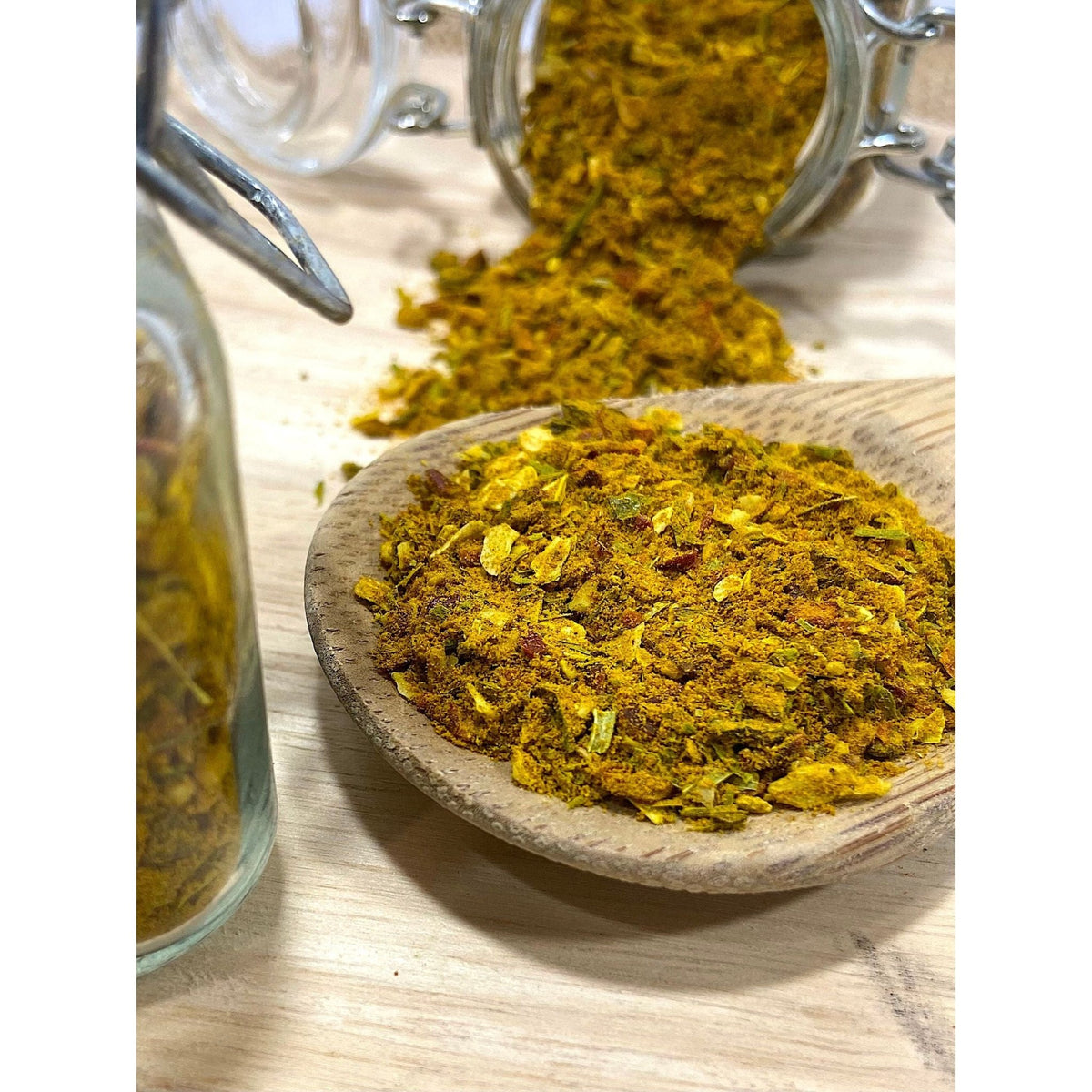 Curry Bio - Monde - * Saveurs légèrement épicées et rehaussées d'une touche de fraîcheur et de notes terreuses. * - SPICY CANDY®
