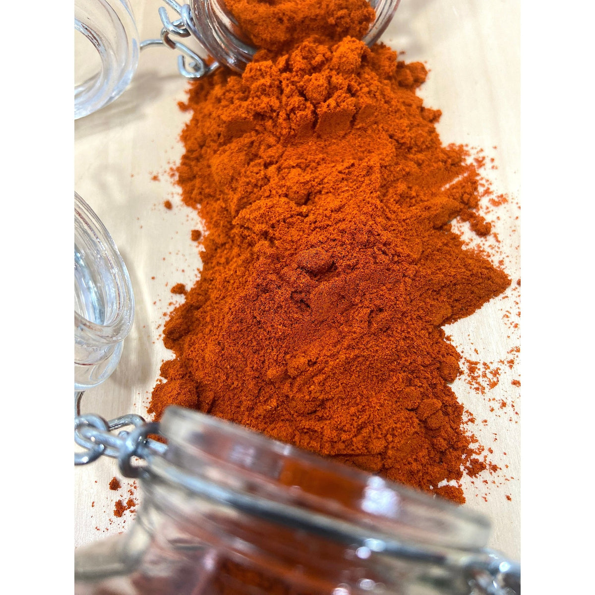 Paprika Bio Moulu - Espagne - * Une saveur douce, légèrement fruitée et légèrement sucrée, avec un arrière - goût légèrement poivré. * - SPICY CANDY®